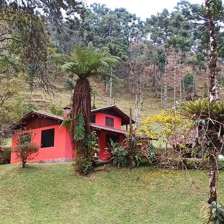 Linda Casa Em Visconde De Maua Perto Da Cachoeira Villa Eksteriør bilde